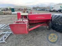 International B47 small square baler - 5