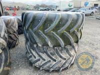 800/65/R32 tyre