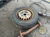 Ford Transit rims & tyre - 3