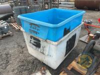 2x meal bins 250L - 2