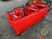 Red 7'6 sheargrab JCB Q Fit brackets - 6