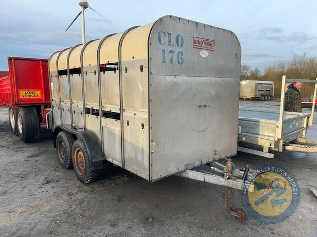 12x6 Wessex trailer with dividing gate & lights