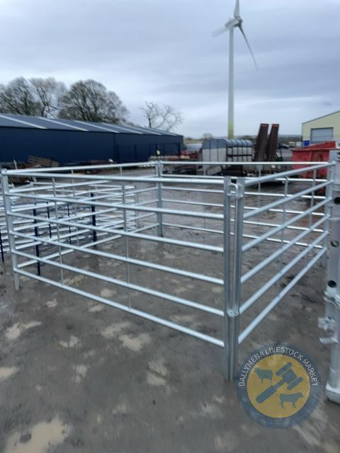 4x 10ft cattle hurdles & pins