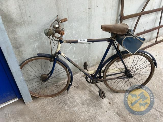 Trent tourist raleigh bike