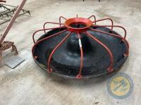 Mexican hat pig feeder