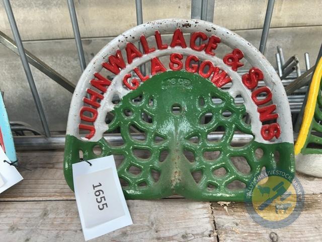 John Wallace & Sons Glasgow cast iron tractor seat