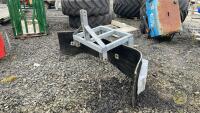 Galvanised yard scrapper - 2