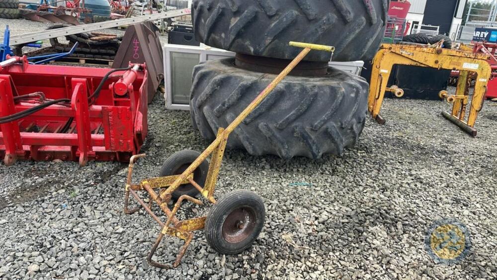 Slat lifter