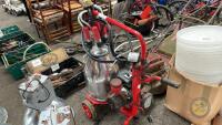 Cow mini milking machine