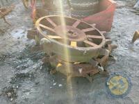 Fordson Major iron spike wheels - 3
