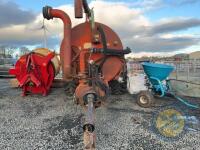 Star 2000 gallon tanker with over hedge boom, new tyres - 2