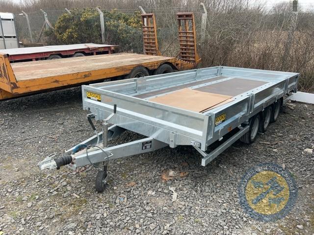 New crooks 16ft 7 trailer