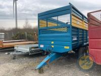 Kane 12 tonne silage trailer & grain door - lights and brakes working - 3