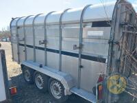 2016 Nugent 14x6 Livestock trailer c/w decks and gates - 7