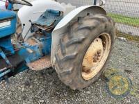 Ford 3000 tractor 1967 - 12
