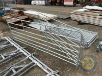 2x 8ft sheep hurdles - 2