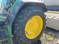 John Deere 6610 with Loader JD651 2001 - 10