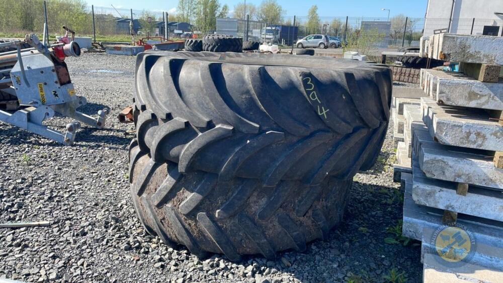 2x 650/65R38 tyres