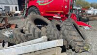 4 tractor tyres 520/70R38 & 420/70R28