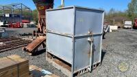 Sawdust dispenser