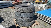4 new tyres 9.00R20 Remould - 2