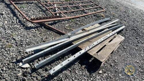 5 galvanised angle irons