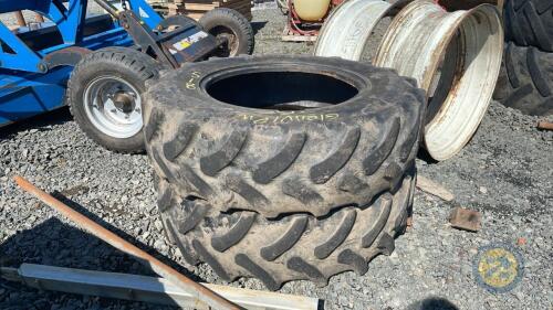 2x Tyres 380/85R28