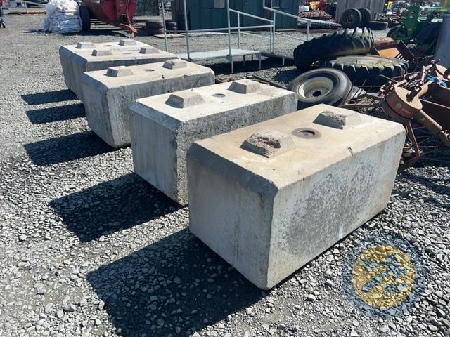 5x concrete lego blocks
