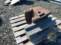 Original Fiat stamped weight block and 6 weights - 4