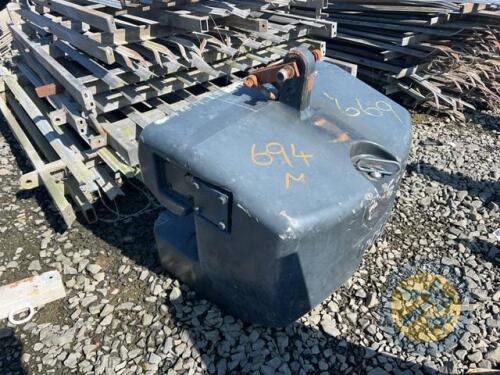 Case 1 Ton tractor weight