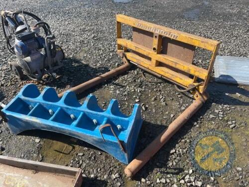 Twose bale lifter JCB Brackets