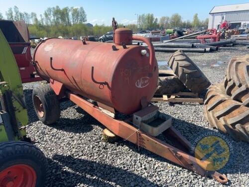 Vicon water tanker