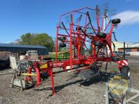 Richard Thompson, Aghadowey Farm Dispersal Sale - Kvernland Taarup 9580C Rake