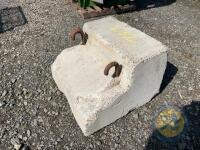 Richard Thompson, Aghadowey Farm Dispersal Sale - Concrete weight block - 2