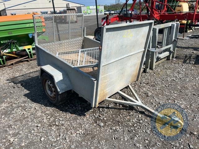 Richard Thompson, Aghadowey Farm Dispersal Sale - 5'5x4 sheep trailer with mesh sides