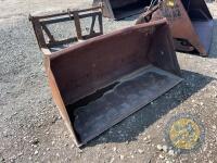 Richard Thompson, Aghadowey Farm Dispersal Sale - Loader bucket on eurobrackets