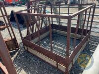 Richard Thompson, Aghadowey Farm Dispersal Sale - Square feed box