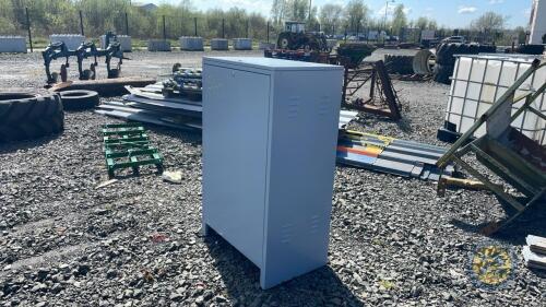 Storage locker