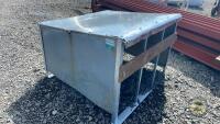 Lamb creep feeder - 2