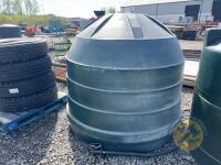 Beehive oil tank with hose and nozzle - 3