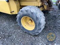 Richard Thompson, Aghadowey Farm Dispersal Sale - New Holland TX62 Combine 1997 - 12