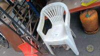 3x outdoor chairs