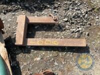 Pipe lifter