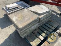 2x pallets of 2ft flags - 3