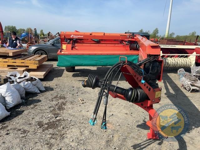 2009 Kvernland 10ft6 trailed mower with shaft