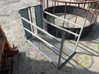 Adoption crate - 3