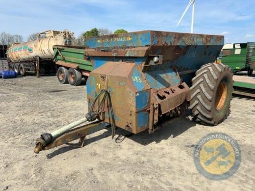 Harry West 1300 dual spreader with shaft