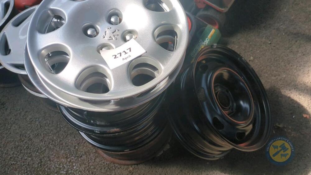 4 x 15 inch 4 stud rims & wheel trims
