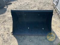 Euro bracket front bucket