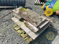 Concrete coal bunker